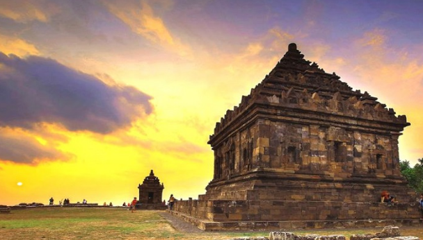 Alamat, Jam Operasional dan Harga Tiket Masuk Candi Ijo Yogyakarta Terbaru 2019