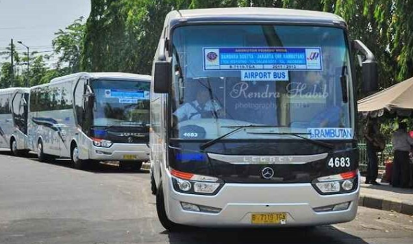 Jadwal Keberangkatan dan Harga Tiket Bus Damri Ke Bandara Soekarno Hatta (Soeta)